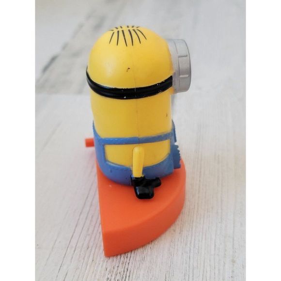 McDonald's Minion Despicable Me 2017 angry sad toy figure - Picture 4 of 9